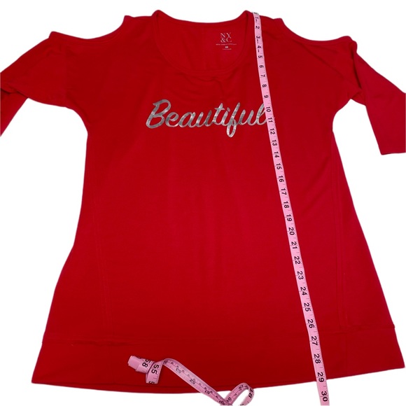 NWOT NY&C Red Cold Shoulder Graphic Tunic Beautiful 3/4 Sleeve Long Top Medium - Picture 7 of 8